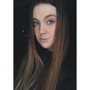 Meet your Posher, Veronica